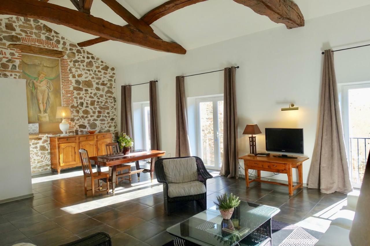 Les Hauts De Cluny Exterior photo